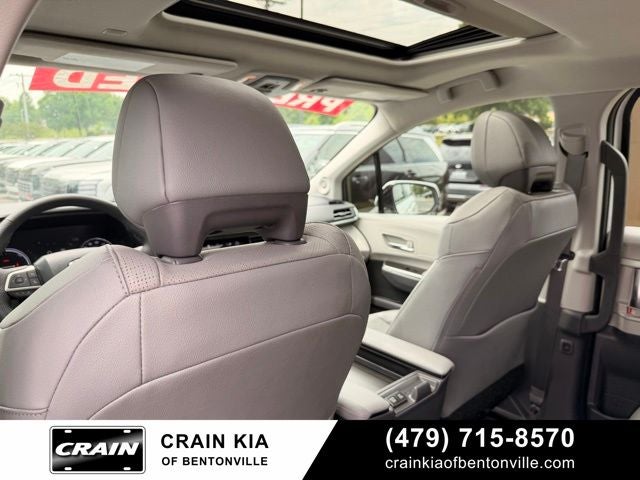 2023 Toyota Sienna Limited - SUNROOF / CLEAN CARFAX / ONE OWNER