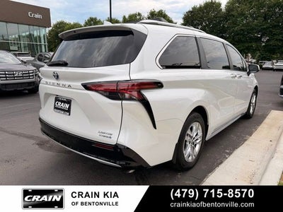 2023 Toyota Sienna Limited - SUNROOF / CLEAN CARFAX / ONE OWNER