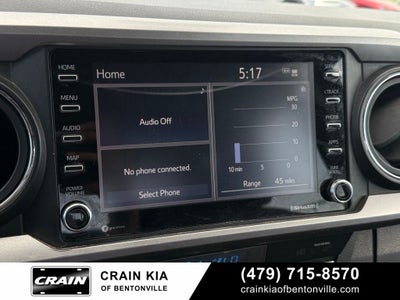 2021 Toyota Tacoma SR5 V6 - 4WD / CLEAN CARFAX