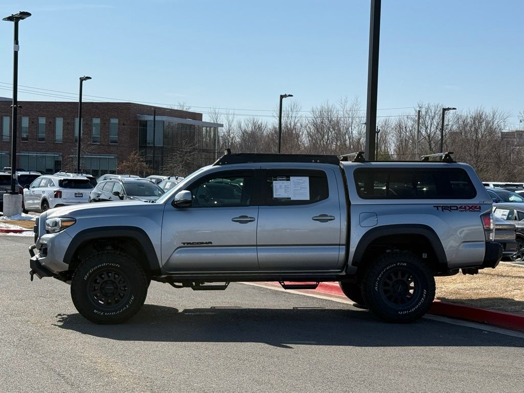 2021 Toyota Tacoma TRD Off-Road V6 - 4WD / LIFT / WHEELS / TIRES