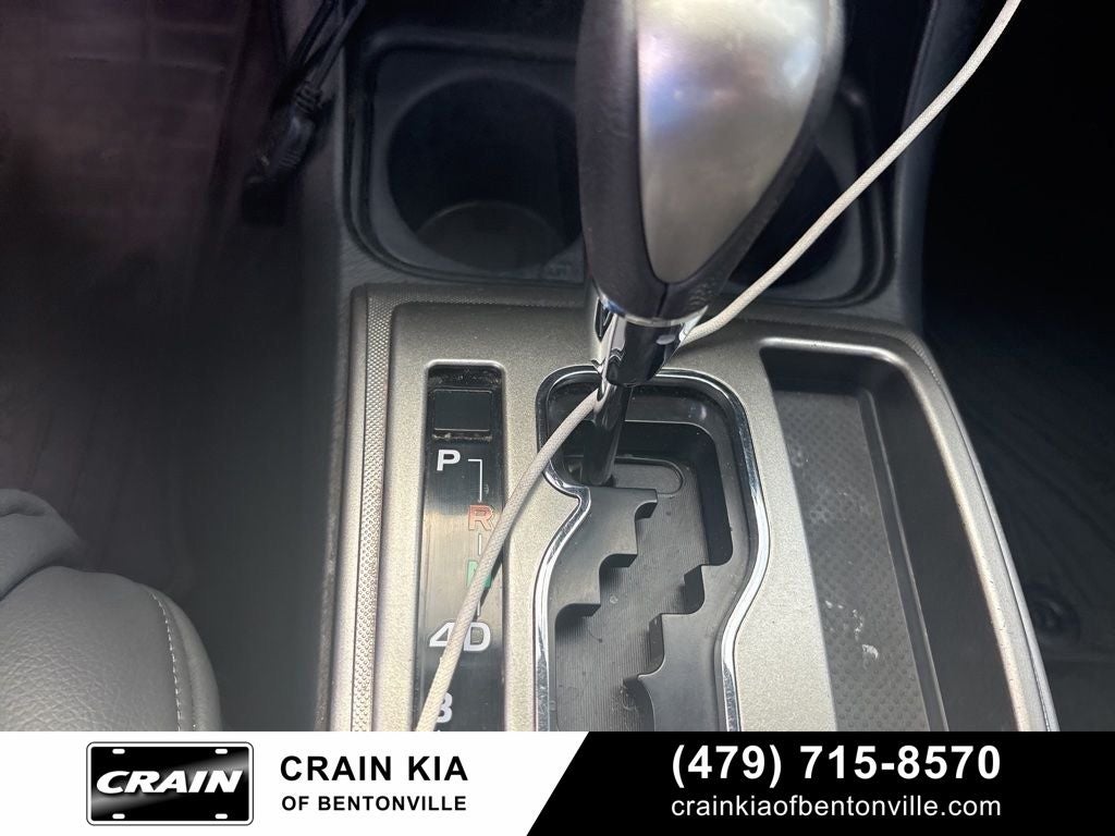 2014 Toyota Tacoma Base V6 - 4WD / CLEAN CARFAX HISTORY