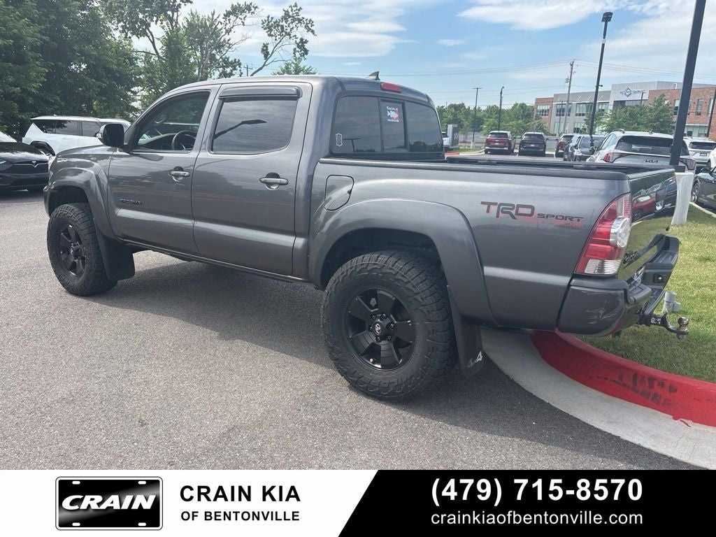 2014 Toyota Tacoma Base V6 - 4WD / CLEAN CARFAX HISTORY