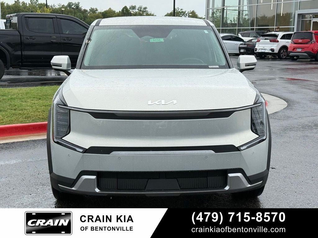 2026 Kia EV9 Light