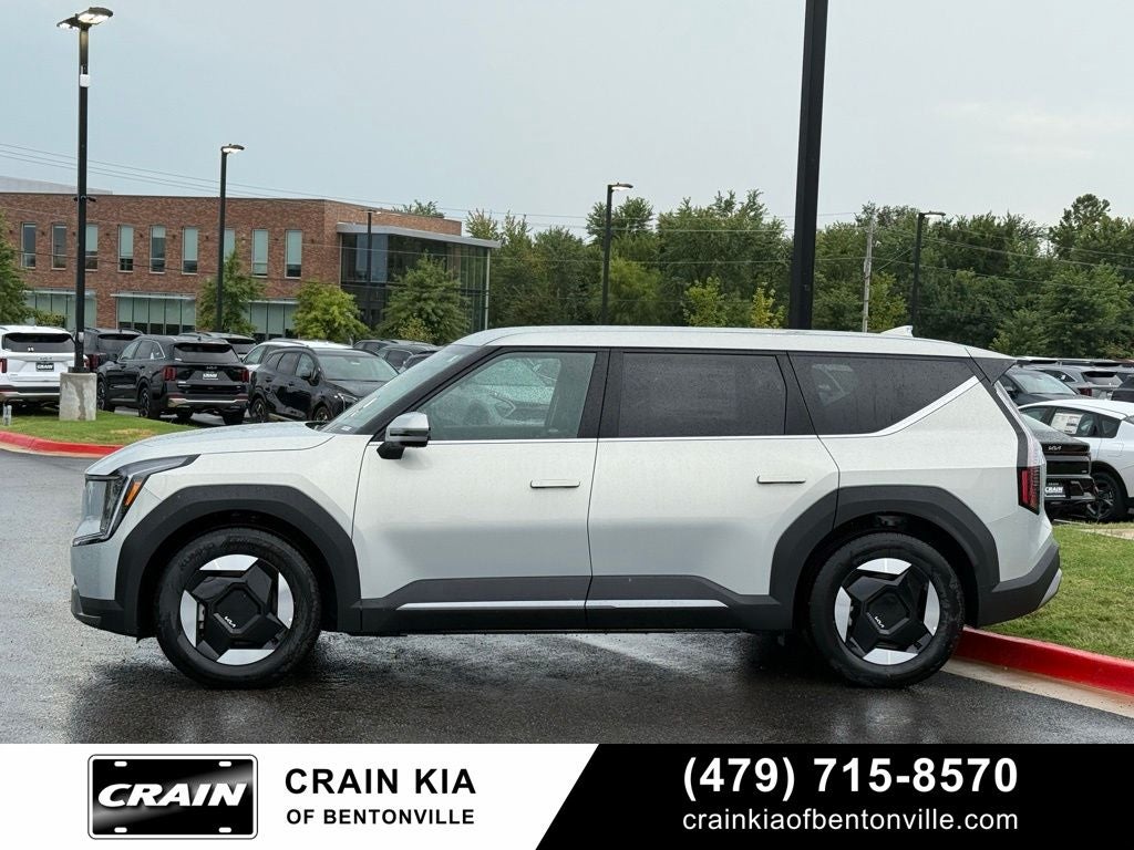 2026 Kia EV9 Light