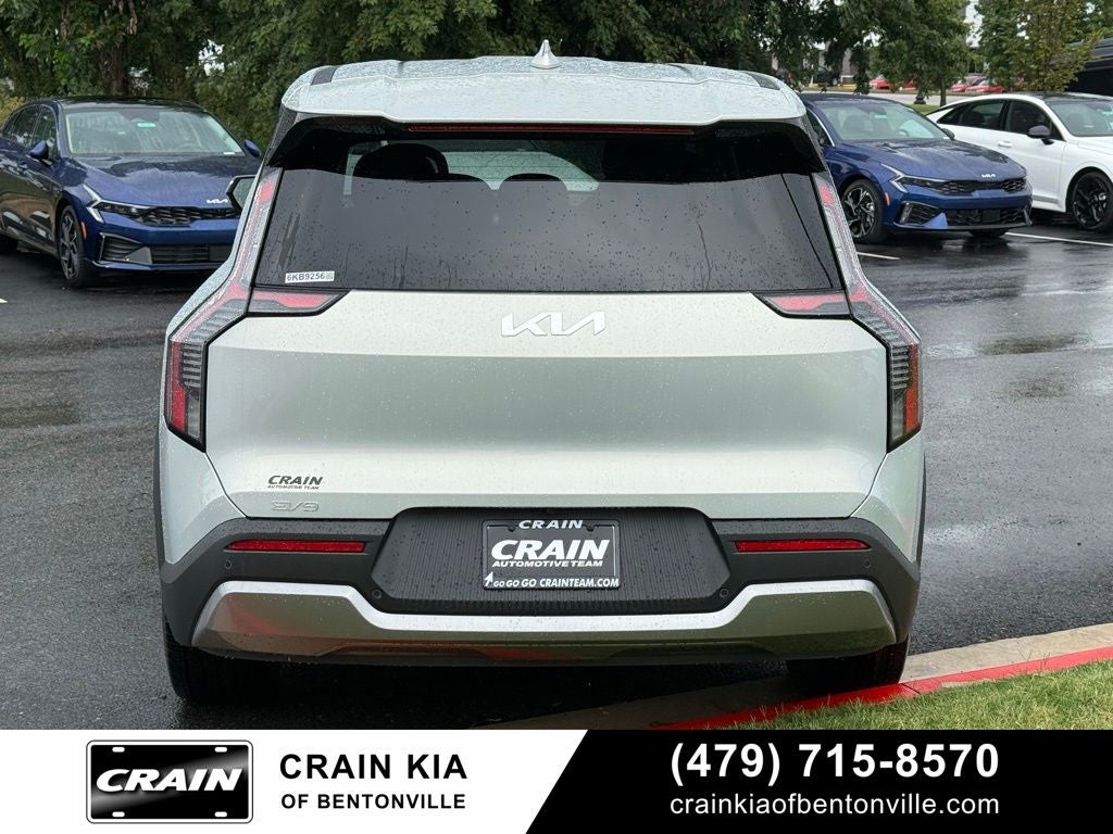 2026 Kia EV9 Light