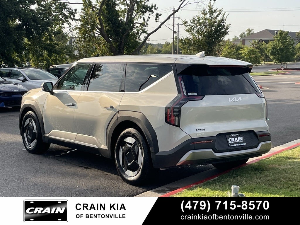 2026 Kia EV9 Light Long Range