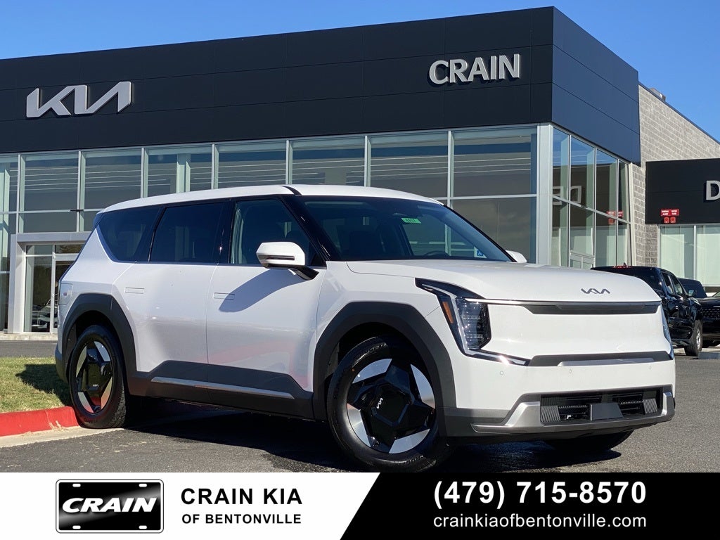 2026 Kia EV9 Light Long Range