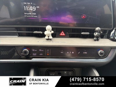 2025 Kia Sportage X-Line - KIA CPO / PANORAMIC SUNROOF / AWD / ONE OWNER