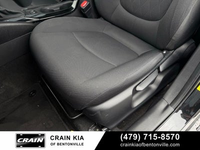 2021 Toyota Corolla LE - CARFAX ONE OWNER