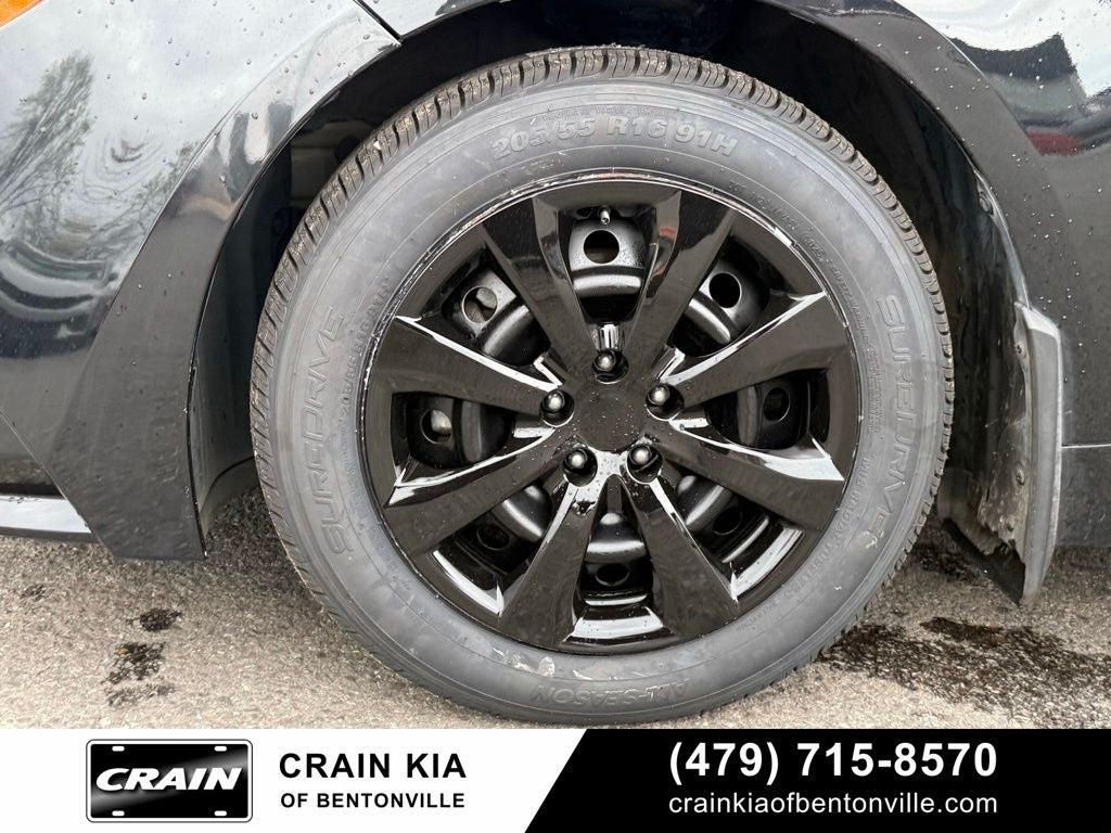 2021 Toyota Corolla LE - CARFAX ONE OWNER