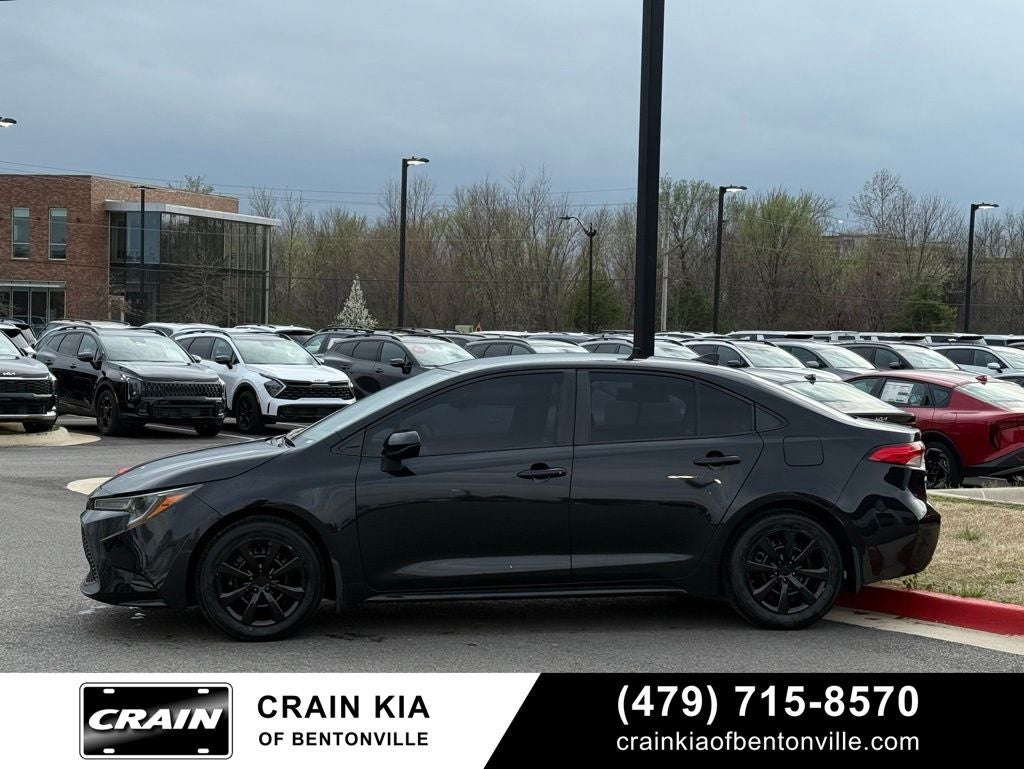 2021 Toyota Corolla LE - CARFAX ONE OWNER