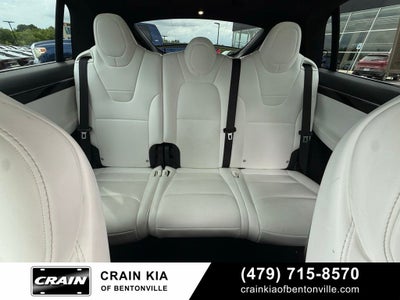 2017 Tesla Model X 75D - AWD / CLEAN CARFAX