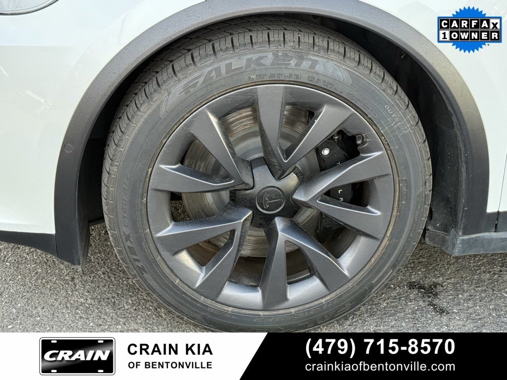 2022 Tesla Model X Base - AWD / CLEAN CARFAX / ONE OWNER