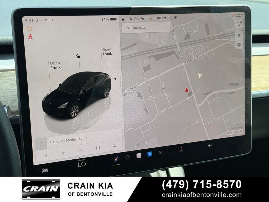 2024 Tesla Model Y Long Range - AWD / CLEAN CARFAX / ONE OWNER