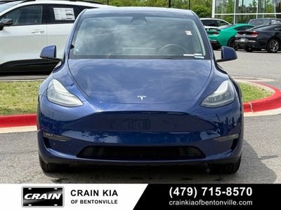 2022 Tesla Model Y Long Range - AWD / CLEAN CARFAX