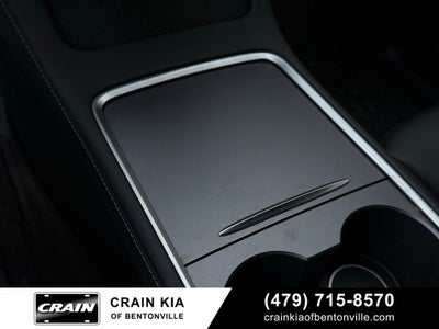 2023 Tesla Model Y Long Range - HW4 COMPUTER / AWD / CARFAX ONE OWNER