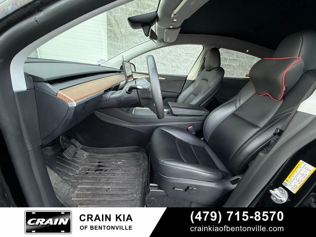 2023 Tesla Model Y Long Range - HW4 COMPUTER / AWD / CARFAX ONE OWNER