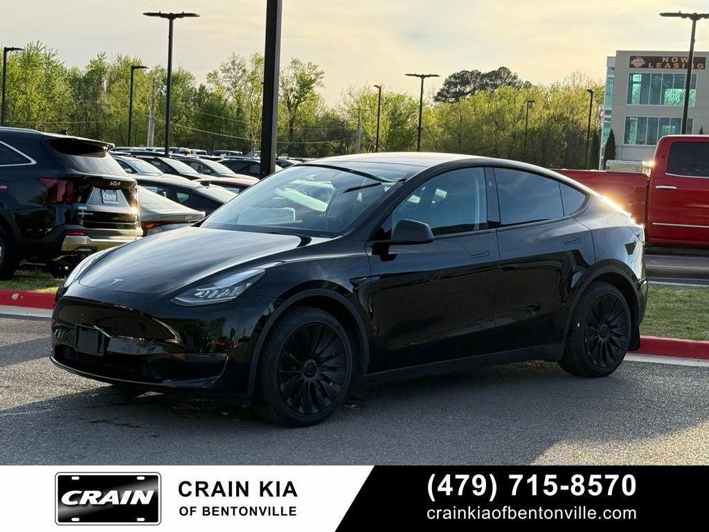 2023 Tesla Model Y Long Range - HW4 COMPUTER / AWD / CARFAX ONE OWNER