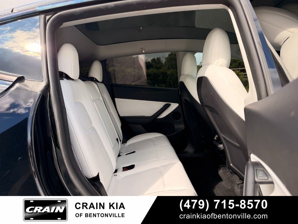 2022 Tesla Model Y Performance - AWD / CLEAN CARFAX / WHITE INTERIOR
