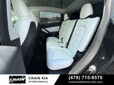 2022 Tesla Model Y Performance - AWD / CLEAN CARFAX / WHITE INTERIOR