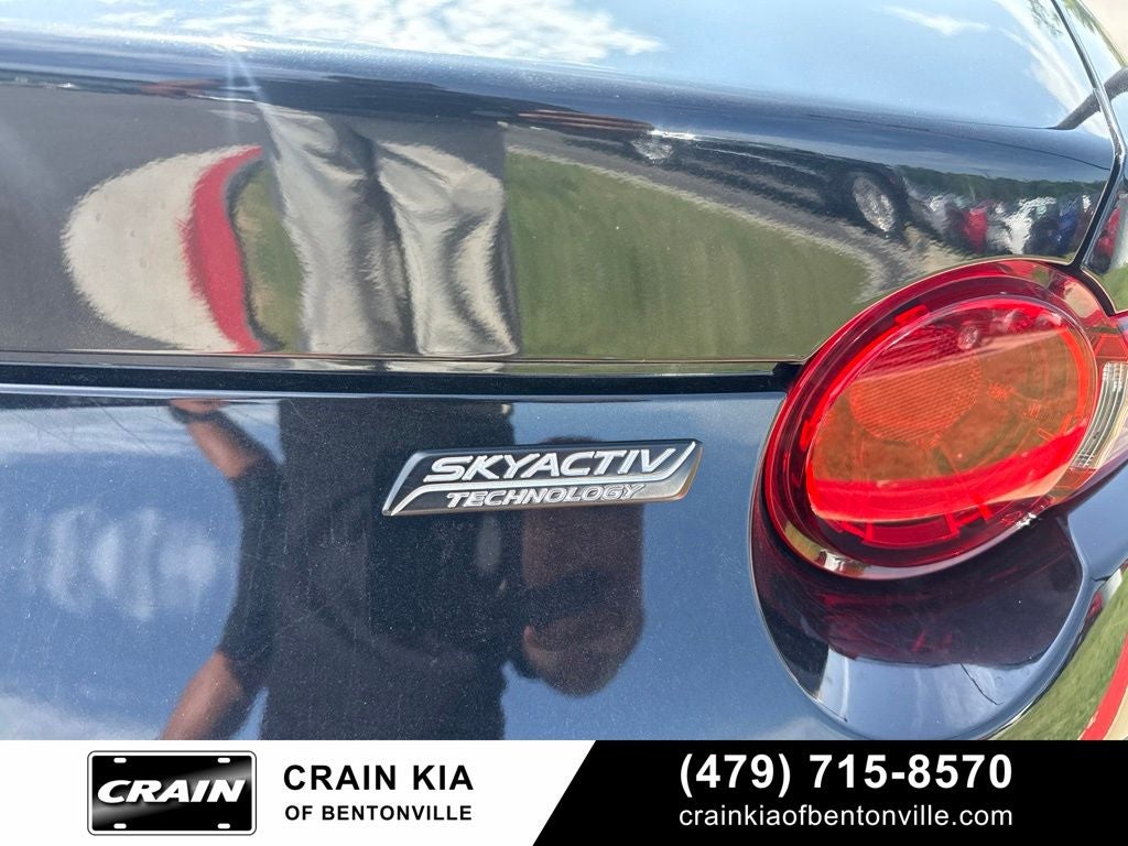 2017 Mazda Mazda Miata RF Grand Touring - CONVERTIBLE / CLEAN CARFAX
