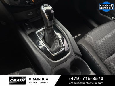 2020 Nissan Rogue SV - AWD / CARFAX ONE OWNER