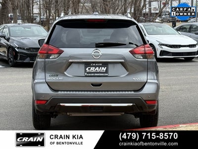 2020 Nissan Rogue SV - AWD / CARFAX ONE OWNER