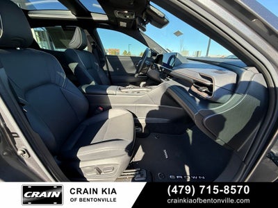 2023 Toyota Crown Limited - AWD / PANORAMIC SUNROOF