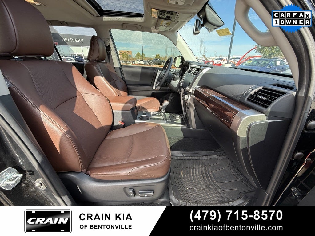 2022 Toyota 4Runner Limited - 4WD / SUNROOF / CLEAN CARFAX / ONE OWNER