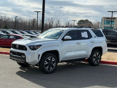 2025 Toyota 4Runner TRD Sport - 4WD / CLEAN CARFAX / ONE OWNER