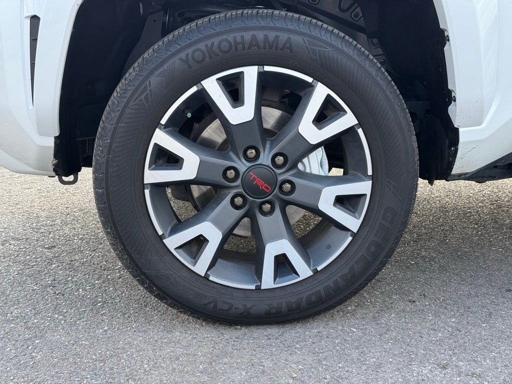 2025 Toyota 4Runner TRD Sport - 4WD / CLEAN CARFAX / ONE OWNER