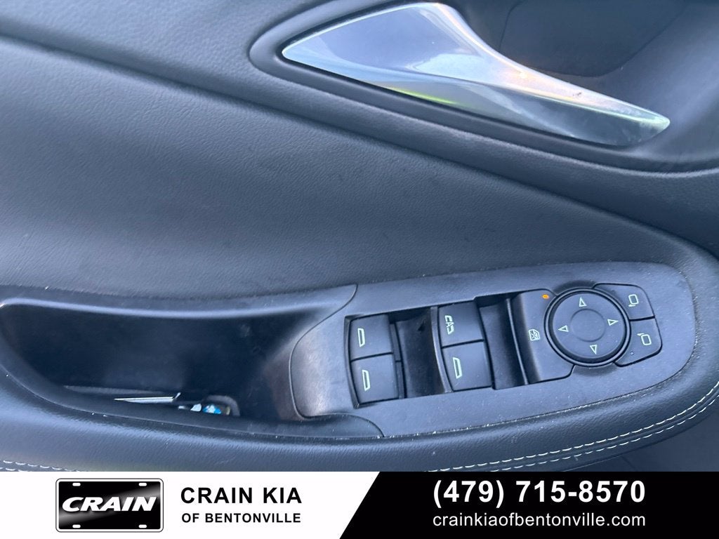 2023 Buick Encore GX Preferred | CARFAX ONE OWNER