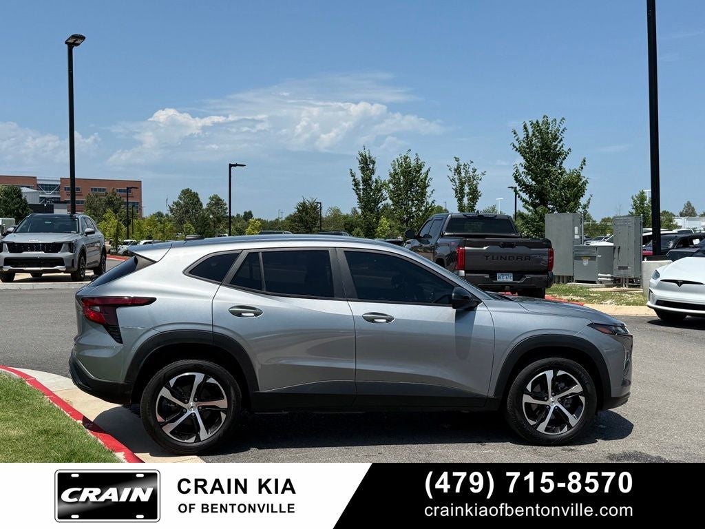 2025 Chevrolet Trax 1RS - CLEAN CARFAX