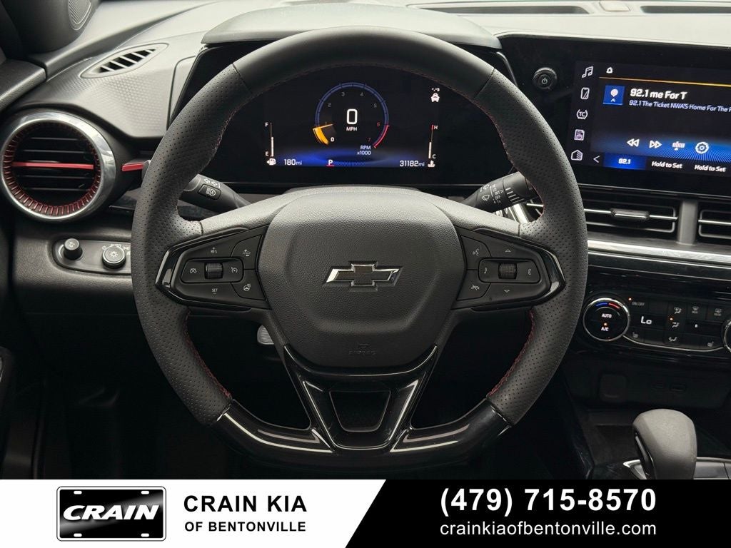 2025 Chevrolet Trax 2RS - CARFAX ONE OWNER