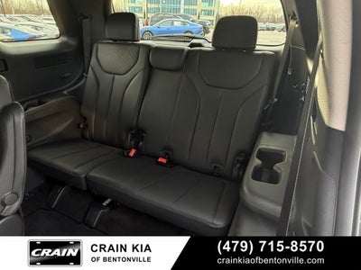 2025 Hyundai Palisade SEL - AWD / CLEAN CARFAX / ONE OWNER