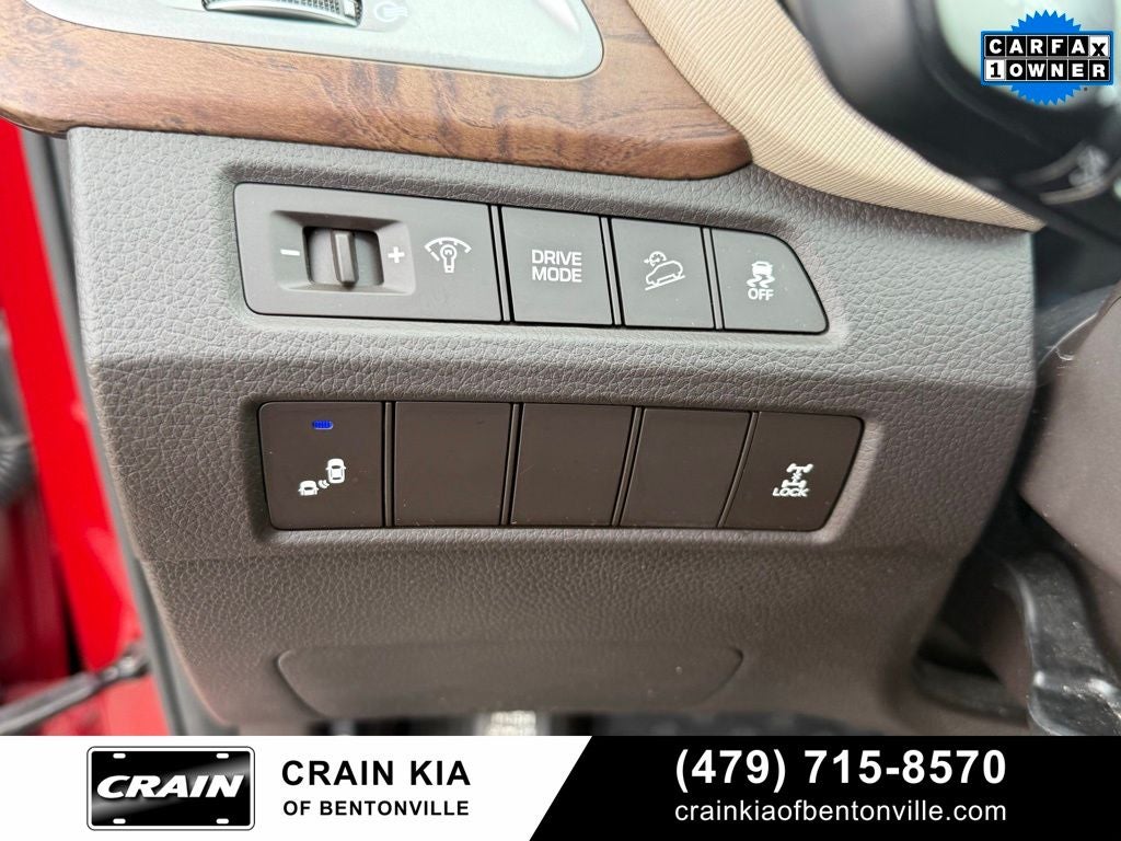 2017 Hyundai Santa Fe Limited - AWD / ONE OWNER / LEATHER