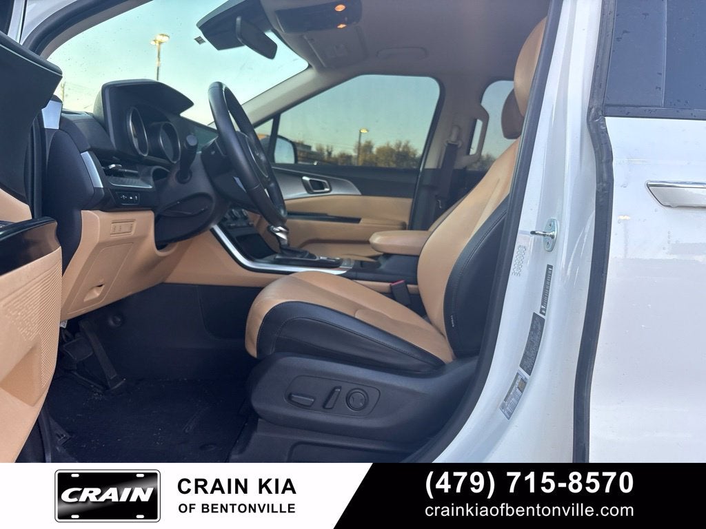 2024 Kia Carnival LX | CARFAX ONE OWNER!