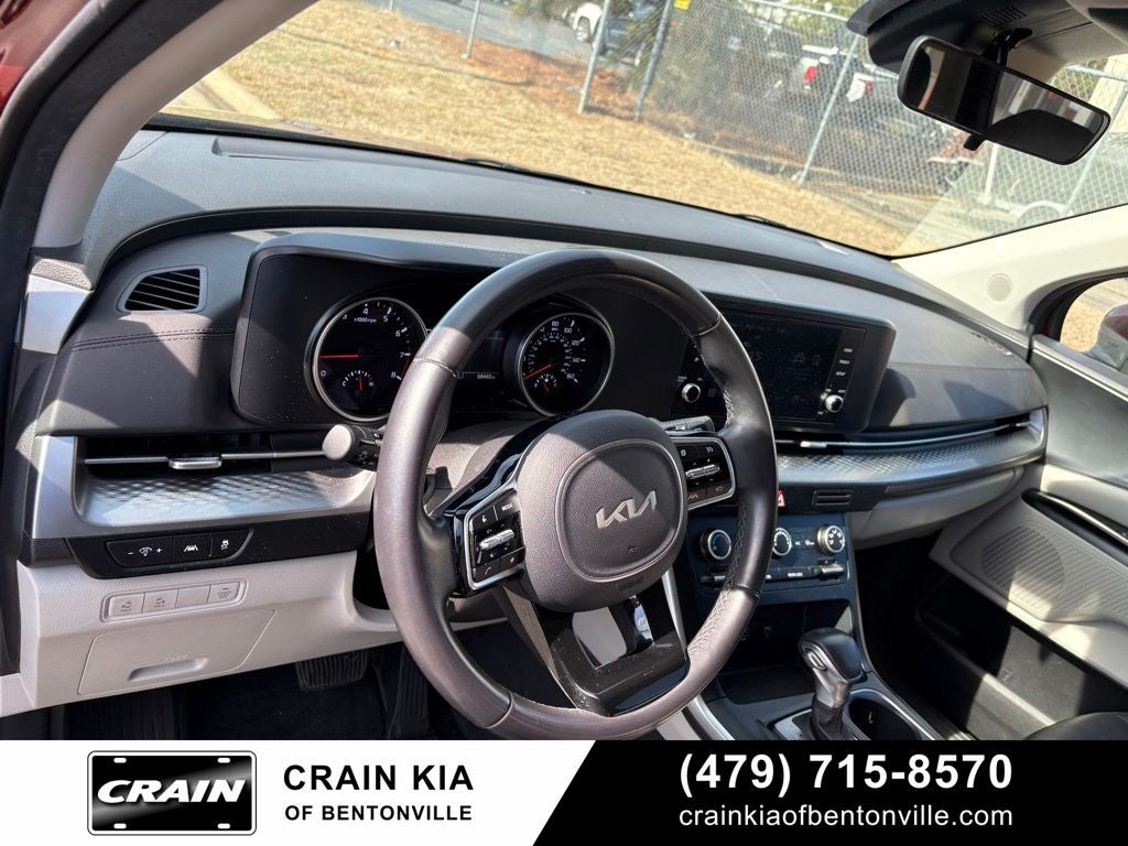2024 Kia Carnival LX - KIA CPO / CARFAX ONE OWNER