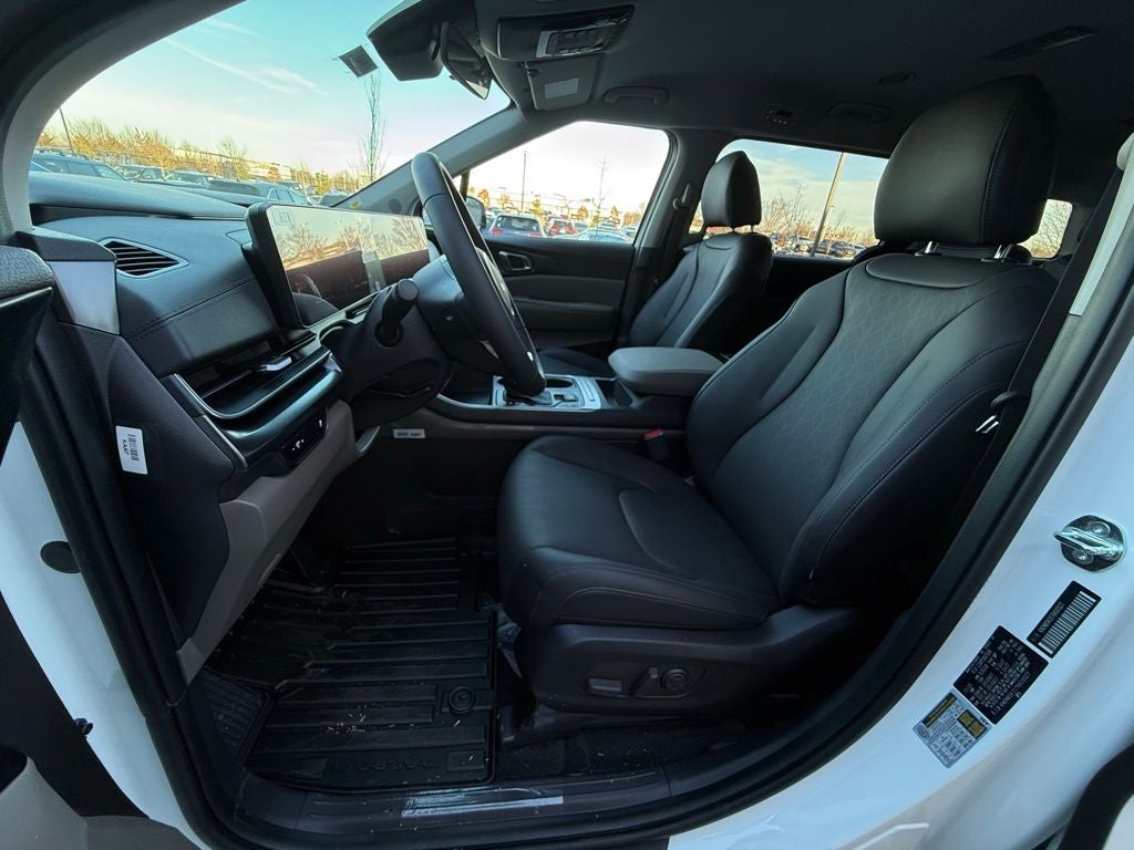 2026 Kia Carnival LXS