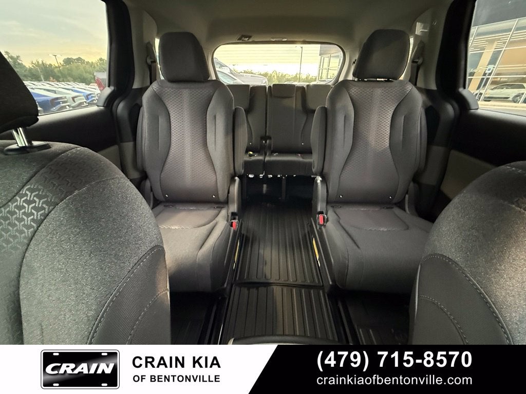 2026 Kia Carnival LX