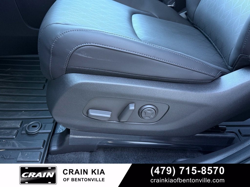 2027 Kia Carnival LXS