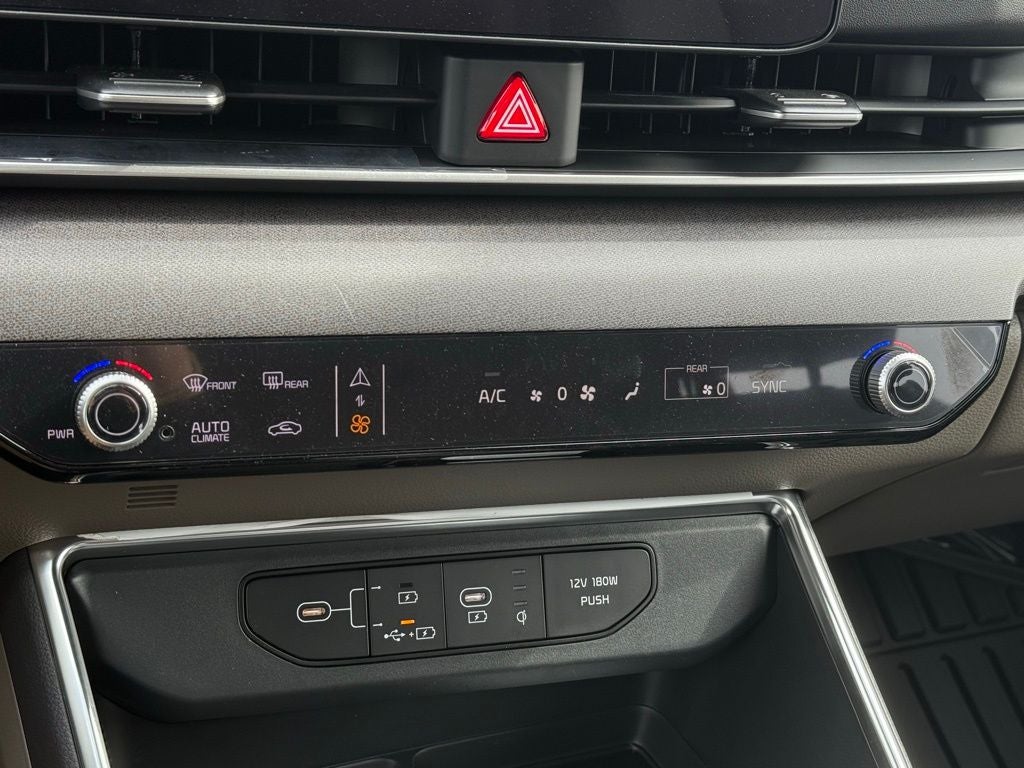 2026 Kia Carnival EX