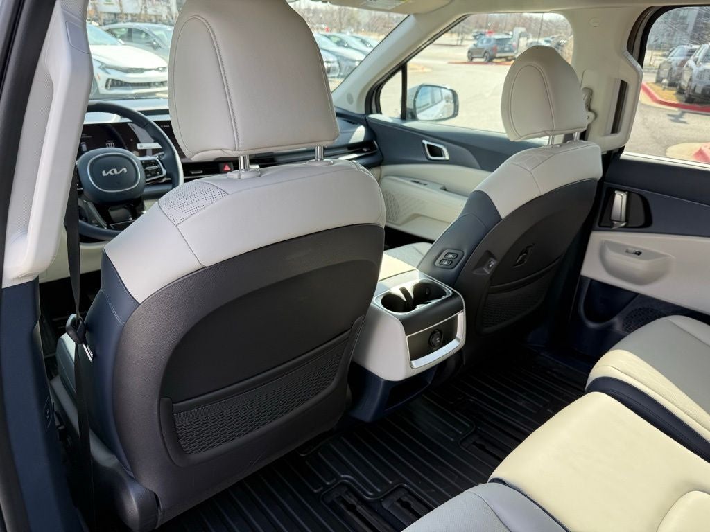 2026 Kia Carnival Hybrid EX