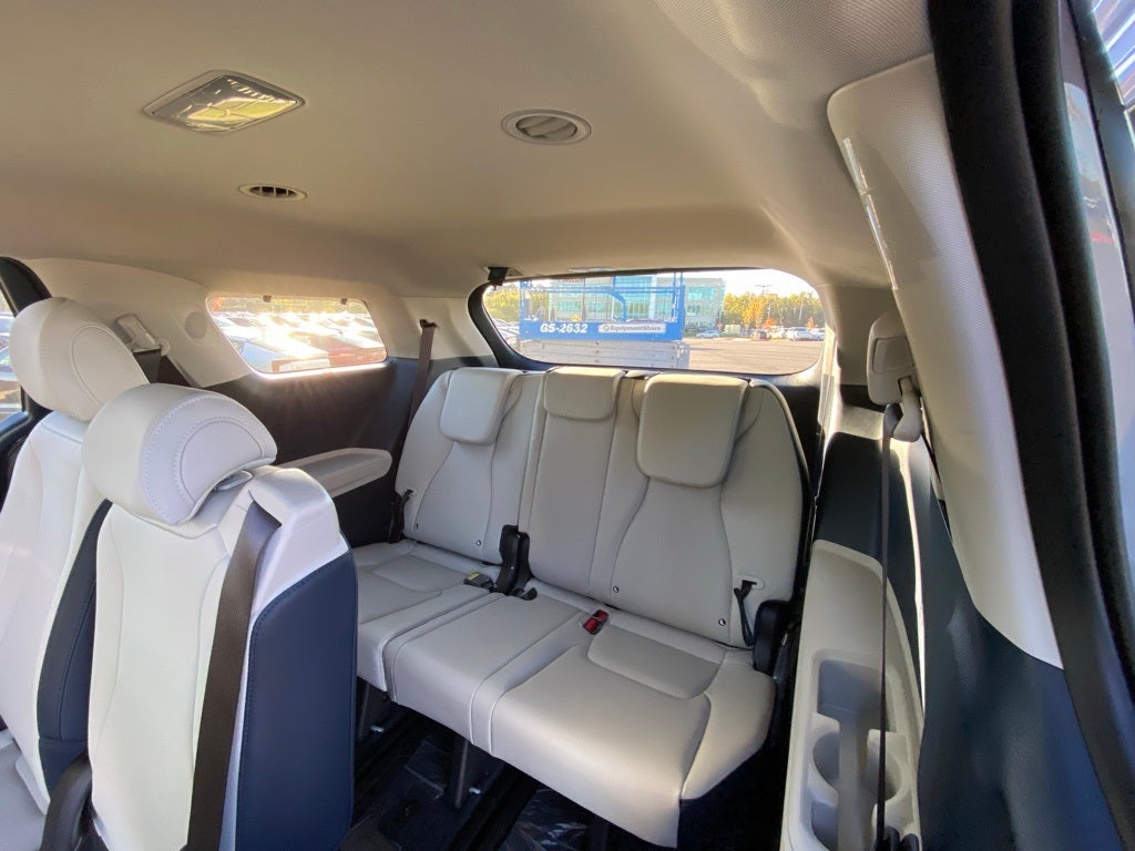 2026 Kia Carnival Hybrid EX