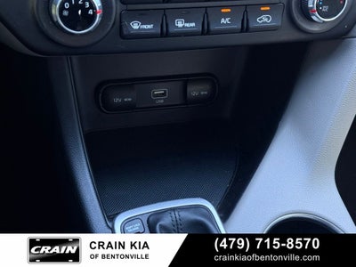 2020 Kia Sportage S - CLEAN CARFAX / LEATHER SEATS