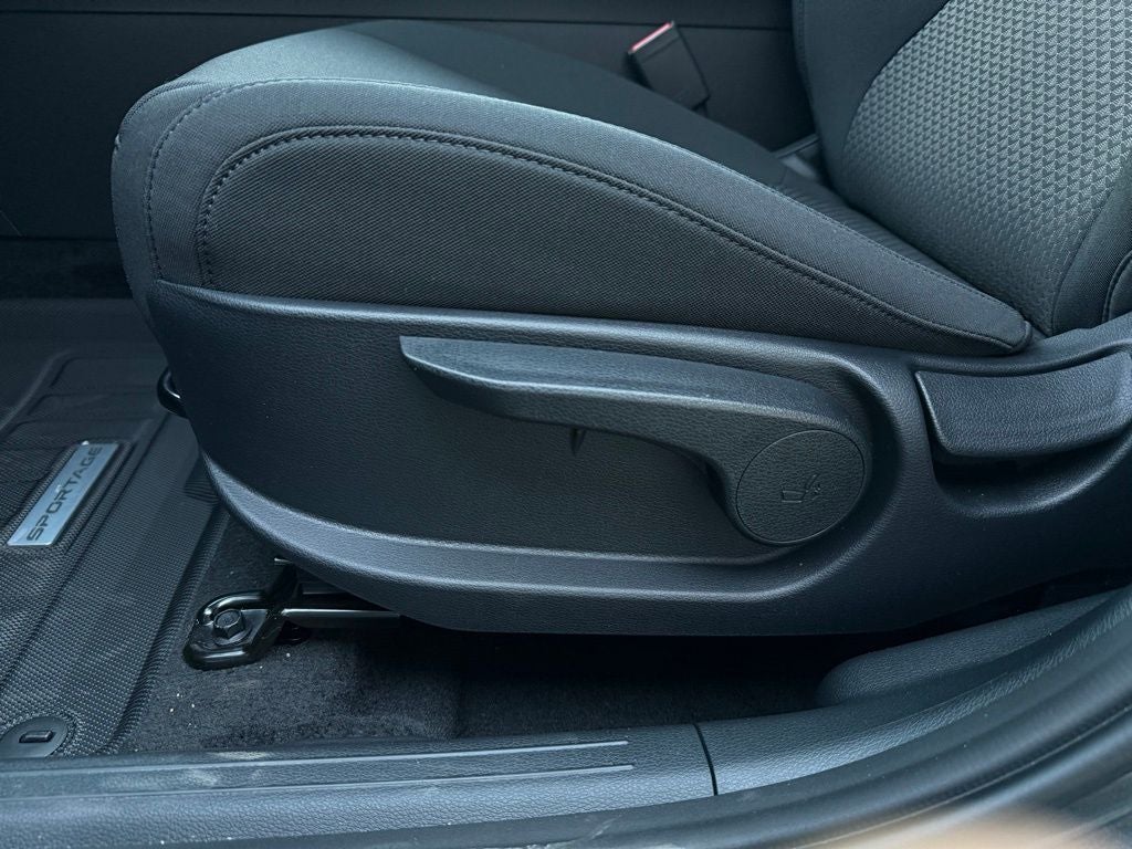 2026 Kia Sportage Hybrid LX