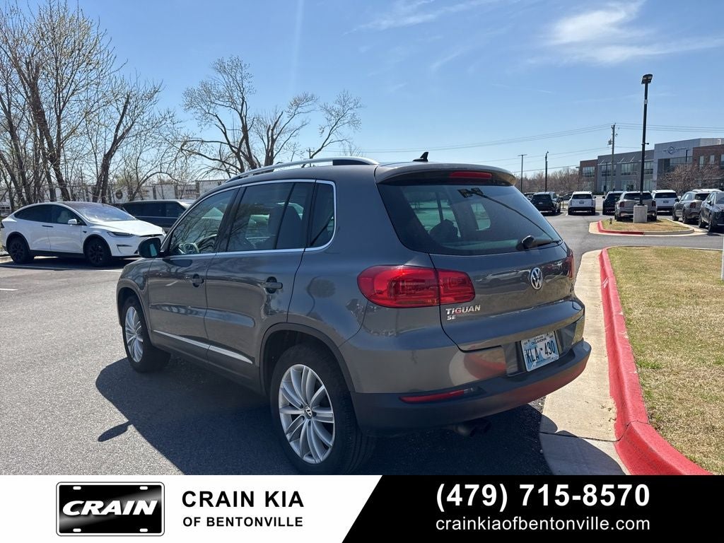 2016 Volkswagen Tiguan SE 4Motion - AWD / SUNROOF / CLEAN CARFAX