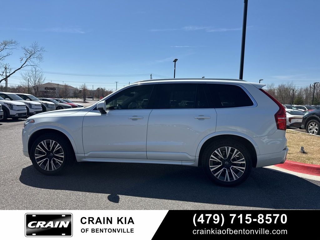 2020 Volvo XC90 T6 Momentum - AWD / PANORAMIC SUNROOF