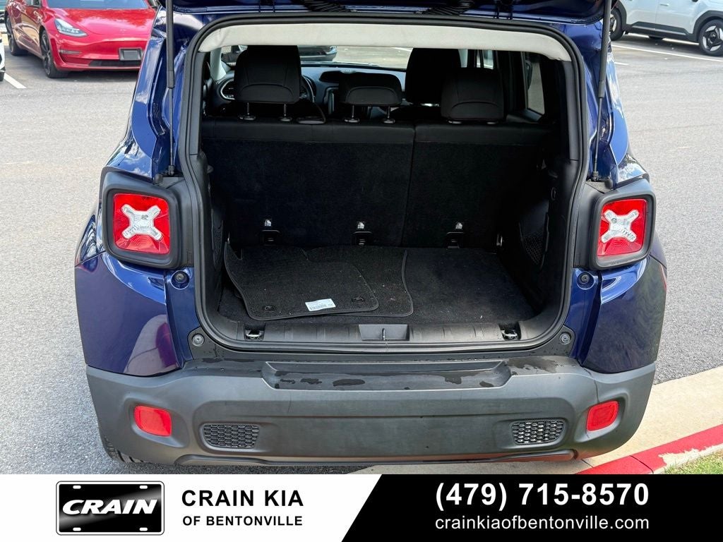 2018 Jeep Renegade Latitude - LOW MILES!