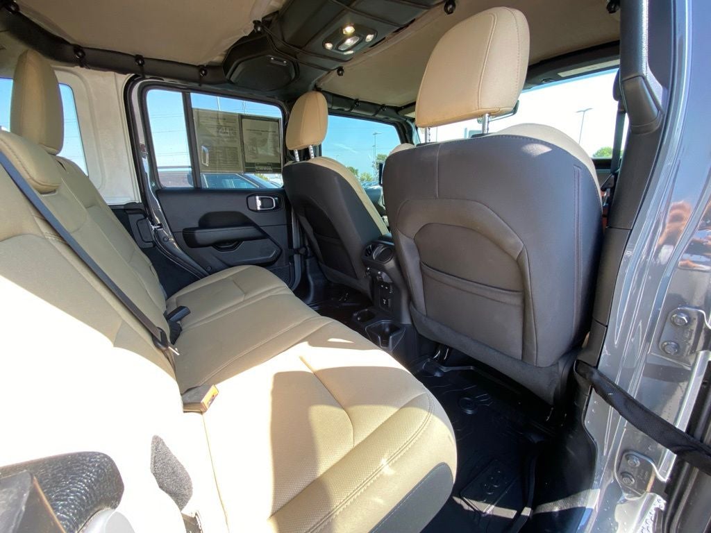 2022 Jeep Wrangler Unlimited Sahara HARDTOP / NAV / CARPLAY